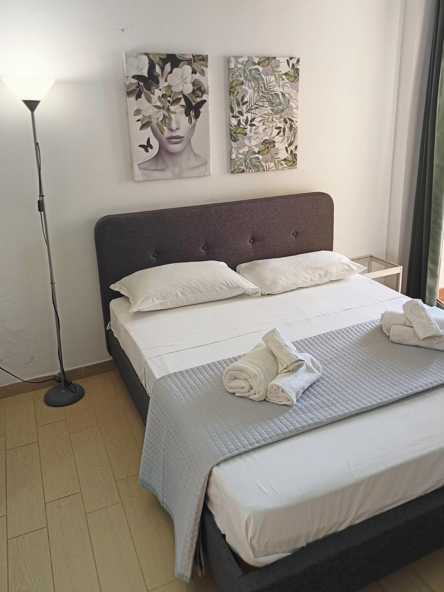 Meithras Holiday Homes Agrigento Exterior foto